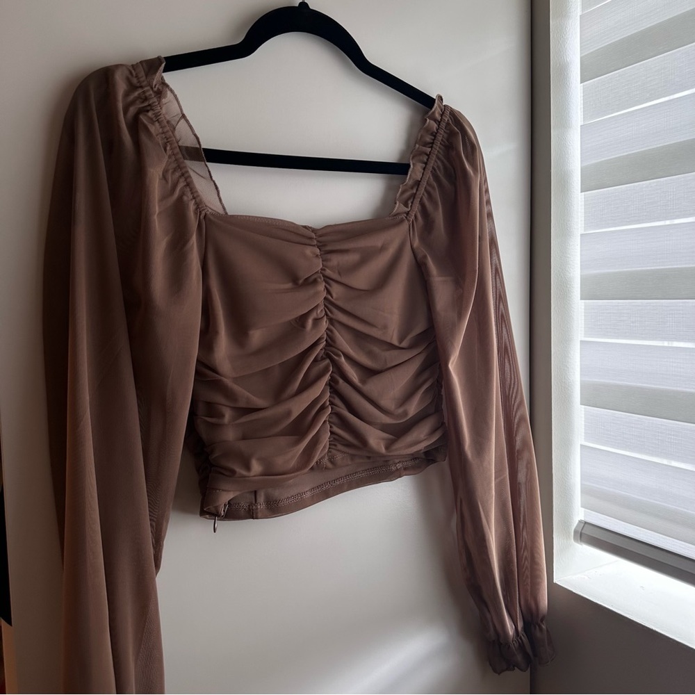 Forever 21 Sweetheart Ruched Crop Top - Picture 2 of 4